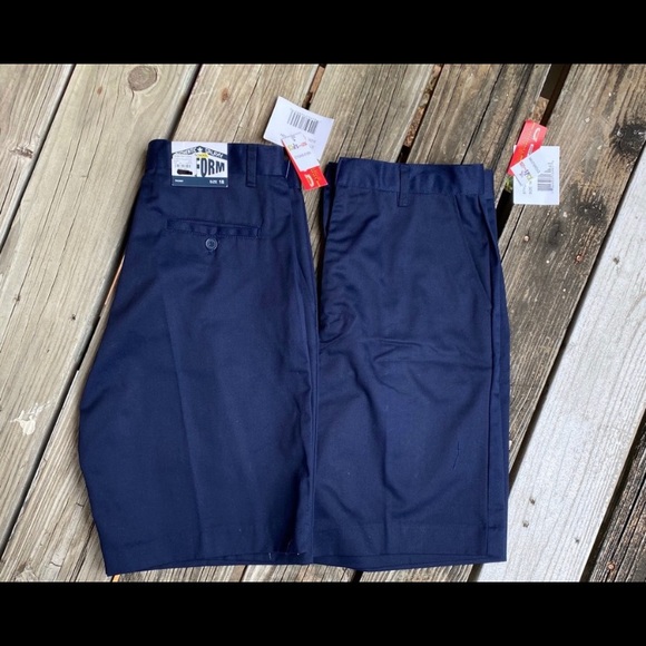 Unisex Navy School Uniform Shorts Sz 18 - Picture 2 of 8